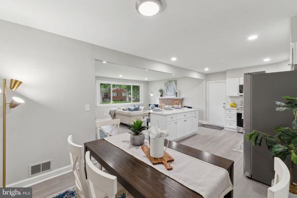 Dining room, Interior, Kitchen, Living room, Recessed Lighting, Wood Texture Flooring