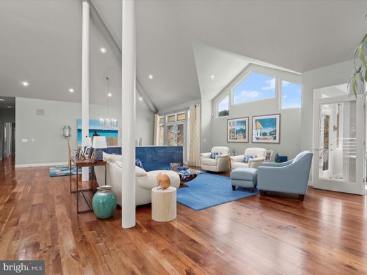 Dining room, Interior, Living room, Recessed Lighting, Wood Texture Flooring