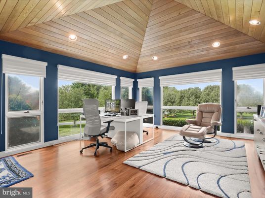 Home Office, Interior, Recessed Lighting, Wooden Ceilings, Wood Texture Flooring