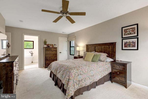 Bathroom, Bedroom, Interior