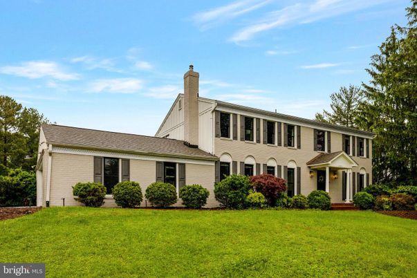 Backyard, Exterior, Facade, Georgian