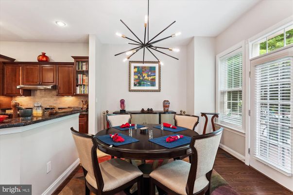 Dining room, Interior, Kitchen, Pendant Lights, Recessed Lighting, Wood Texture Flooring