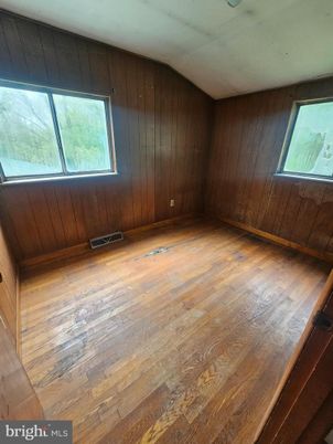 Empty room, Interior, Wood Texture Flooring, Wooden Walls
