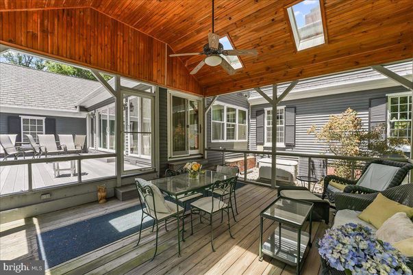 Interior, Sun Room, Wooden Ceilings, Wood Texture Flooring