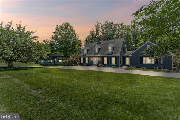 Backyard, Exterior, Facade, French Provincial