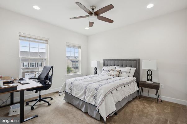 Bedroom, Home Office, Interior, Recessed Lighting