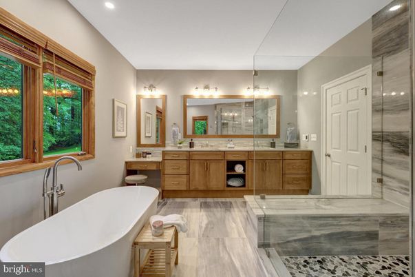 Bathroom, Dual Sink Vanities, Free Standing Baths, Glass Shower, Interior, Recessed Lighting