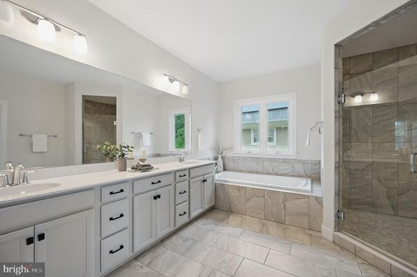 Bathroom, Dual Sink Vanities, Glass Shower, Interior