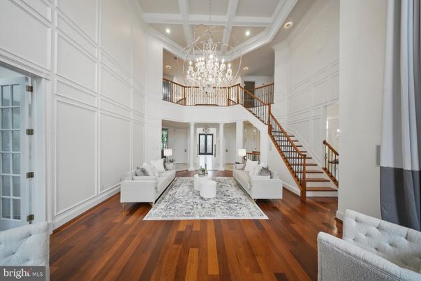 Chandelier, Interior, Living room, Recessed Lighting, Wood Texture Flooring