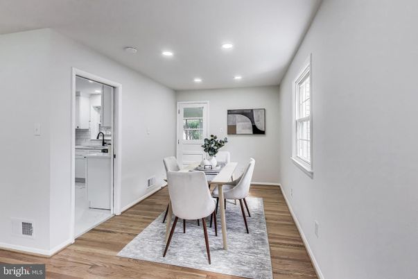 Dining room, Interior, Recessed Lighting, Wood Texture Flooring