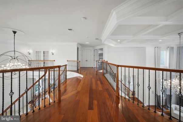 Chandelier, Interior, Recessed Lighting, Wood Texture Flooring