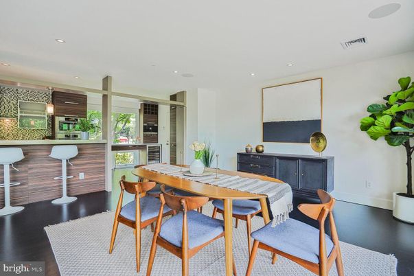 Dining room, Interior, Kitchen, Pendant Lights, Recessed Lighting, Wood Texture Flooring
