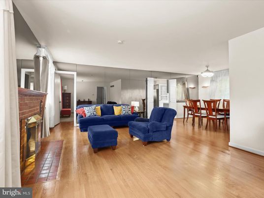 Dining room, Interior, Living room, Pendant Lights, Wood Texture Flooring