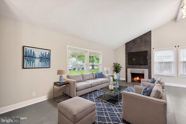 Fireplace, Interior, Living room