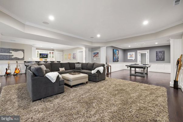Billiard Table, Game Room, Interior, Living room, Recessed Lighting, Wood Texture Flooring