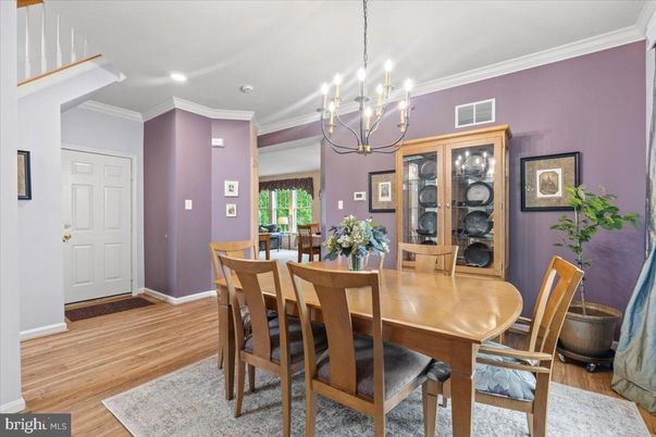 Chandelier, Dining room, Interior, Recessed Lighting, Wood Texture Flooring