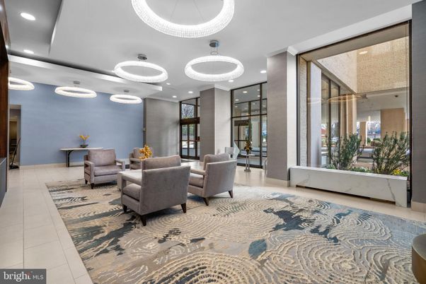 Interior, Living room, Pendant Lights, Recessed Lighting