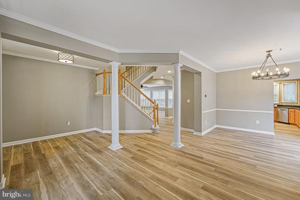 Chandelier, Empty room, Interior, Pendant Lights, Wood Texture Flooring