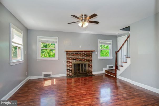 Empty room, Fireplace, Interior, Wood Texture Flooring