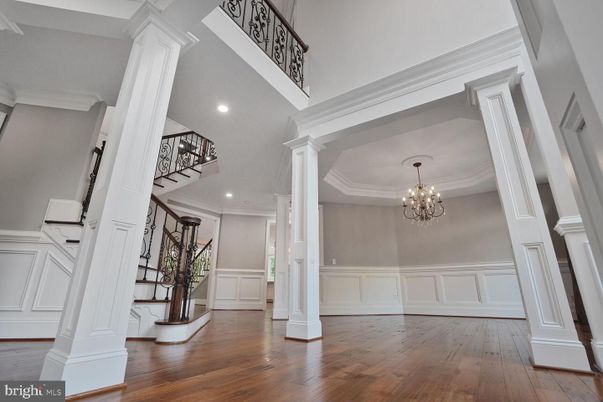 Chandelier, Interior, Recessed Lighting, Wood Texture Flooring