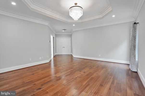 Chandelier, Empty room, Interior, Recessed Lighting, Wood Texture Flooring