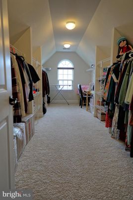 Interior, Walk-in Closets