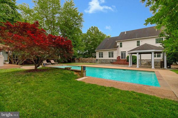 Backyard, Exterior, Pool