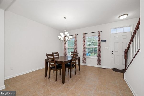 Chandelier, Dining room, Interior