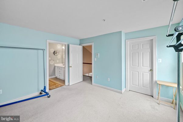 Bathroom, Empty room, Interior