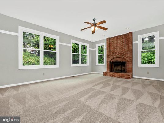Empty room, Fireplace, Interior