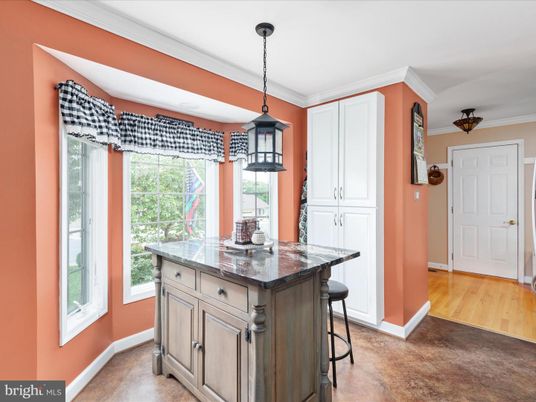 Interior, Kitchen, Pendant Lights, Wood Texture Flooring