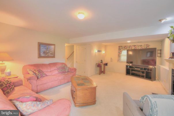 Fireplace, Interior, Living room