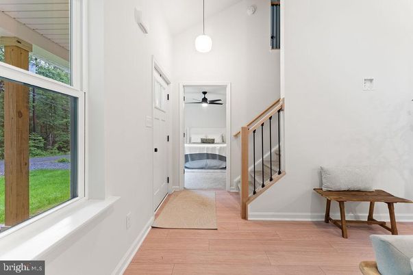 Interior, Pendant Lights, Wood Texture Flooring