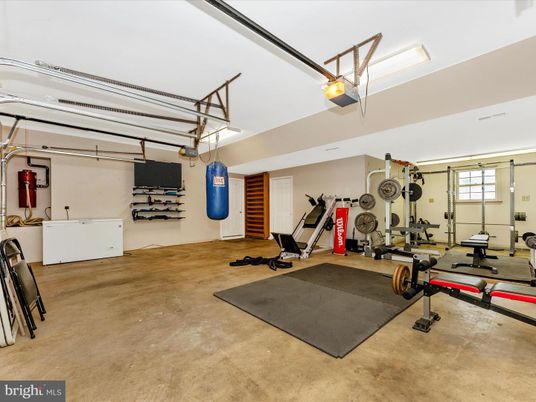 Fitness Equipment, Garage, Interior