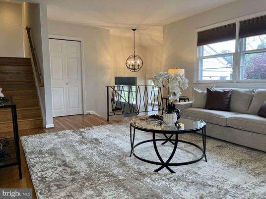 Interior, Living room, Pendant Lights, Wood Texture Flooring