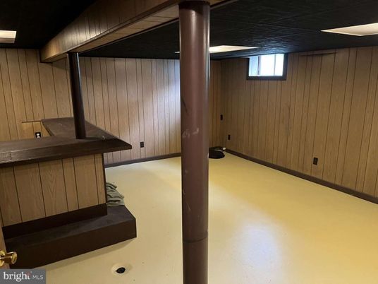 Interior, Wooden Walls