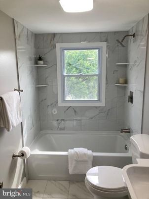 Bathroom, Interior, Marble, Marble Walls