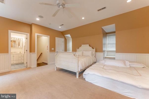 Bathroom, Bedroom, Interior, Recessed Lighting