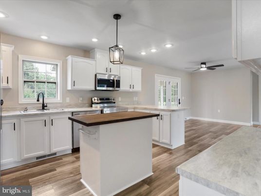 Interior, Kitchen, Pendant Lights, Recessed Lighting, Wood Texture Flooring