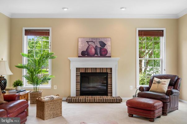 Fireplace, Interior, Recessed Lighting