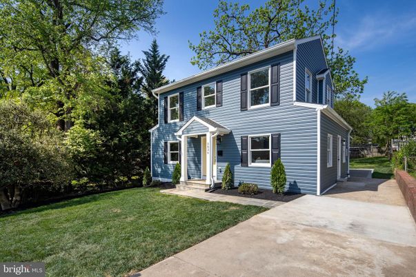 Backyard, Exterior, Facade, Georgian