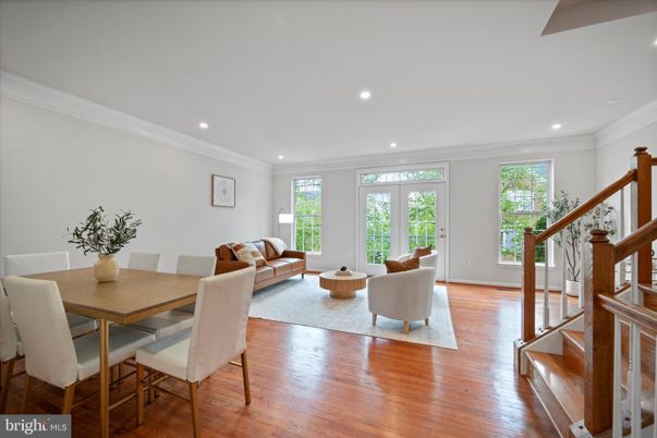 Dining room, Interior, Living room, Recessed Lighting, Wood Texture Flooring