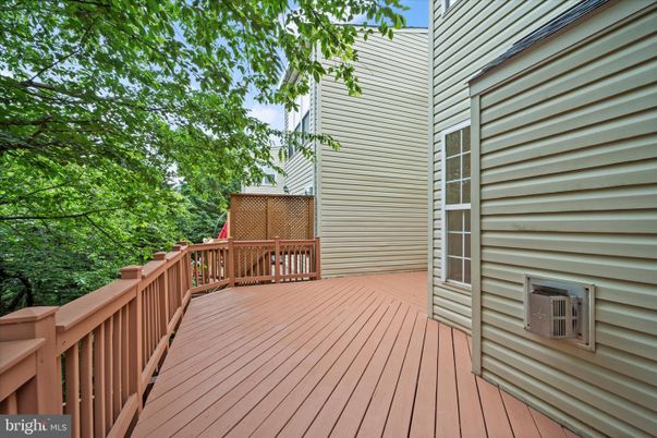 Exterior, Wood Texture Flooring