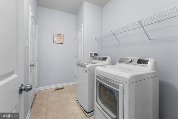 Interior, Washer