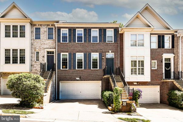 Attached, Exterior, Facade, Brick Facade, Rowhouse