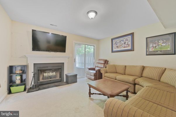 Fireplace, Interior, Living room