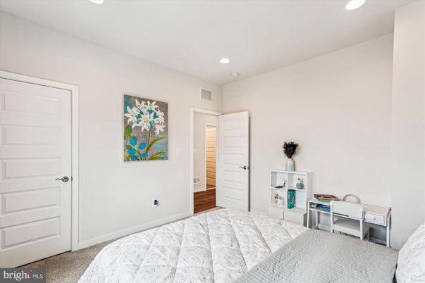 Bedroom, Interior, Marble, Recessed Lighting