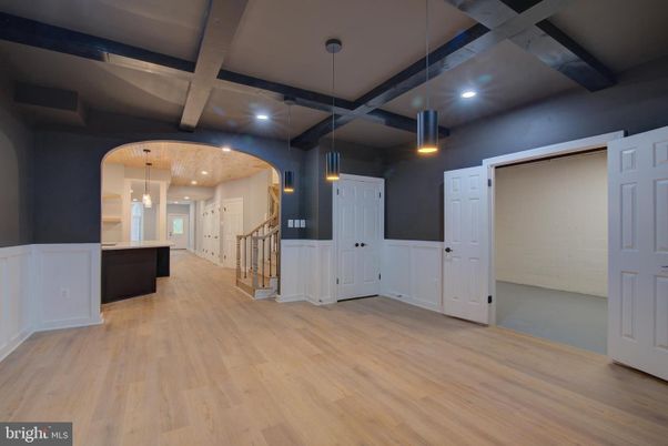 Empty room, Interior, Pendant Lights, Recessed Lighting, Wood Texture Flooring