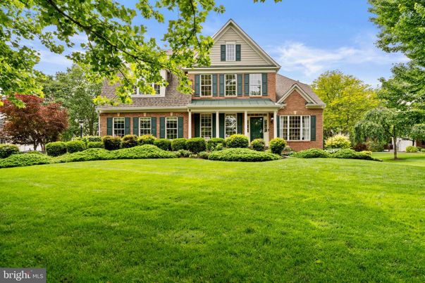 Exterior, Facade, Brick Facade, Farmhouse