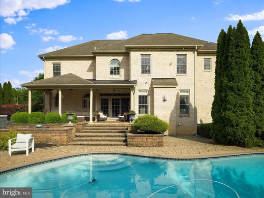Exterior, Facade, Pool, French Provincial
